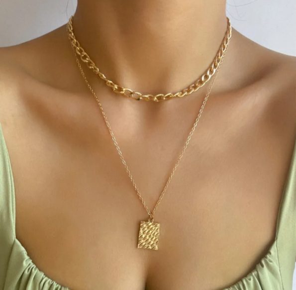 collar de marco cuadrado