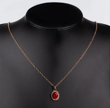 collar perla roja